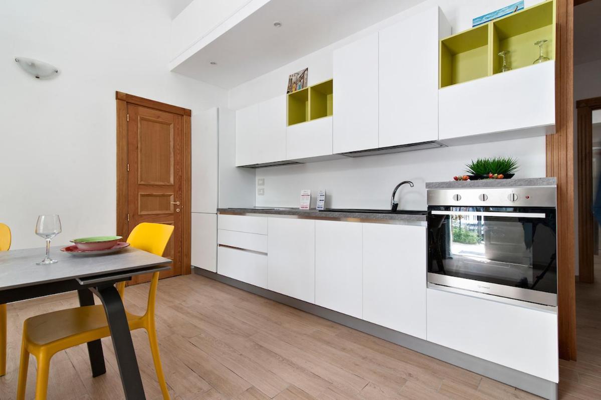 Residence De Franchis - Smart Apartments Lecce Exterior foto